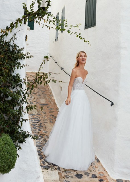 Quemis Wedding Dress