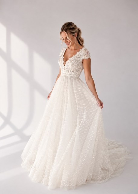 Nessy Wedding Dress